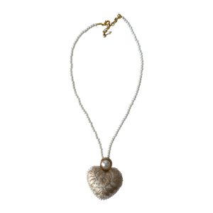 Collar corto corazón perla